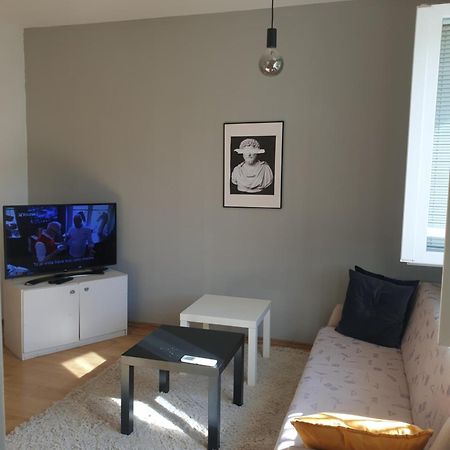 Novi Apartman 19 Foca Luaran gambar