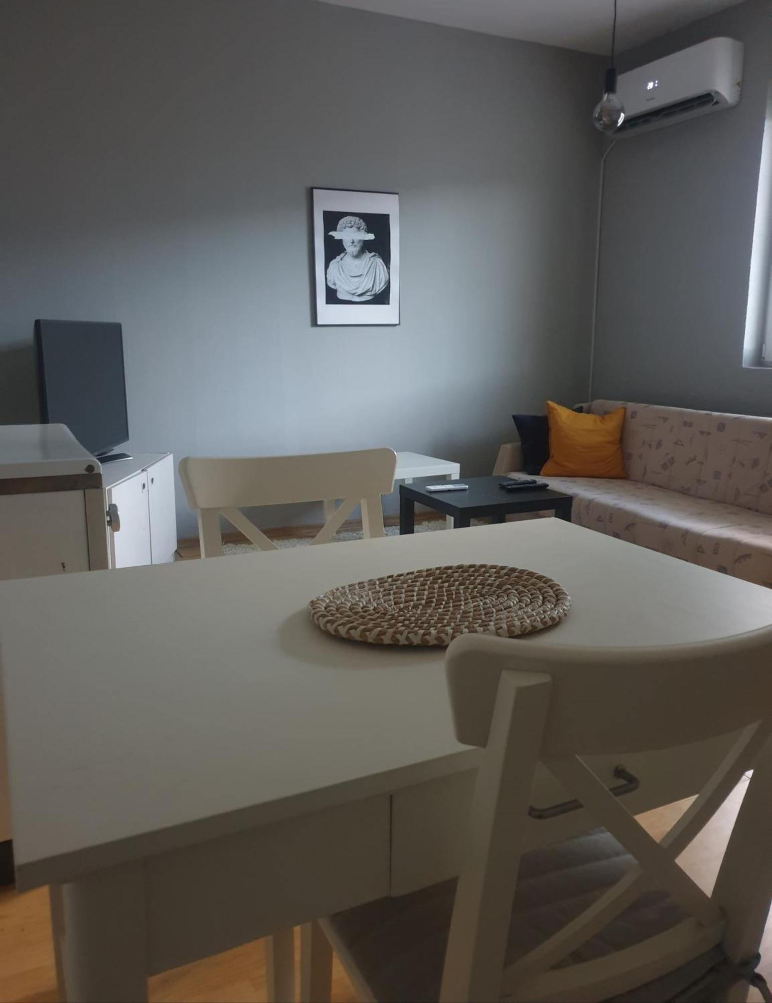 Novi Apartman 19 Foca Luaran gambar