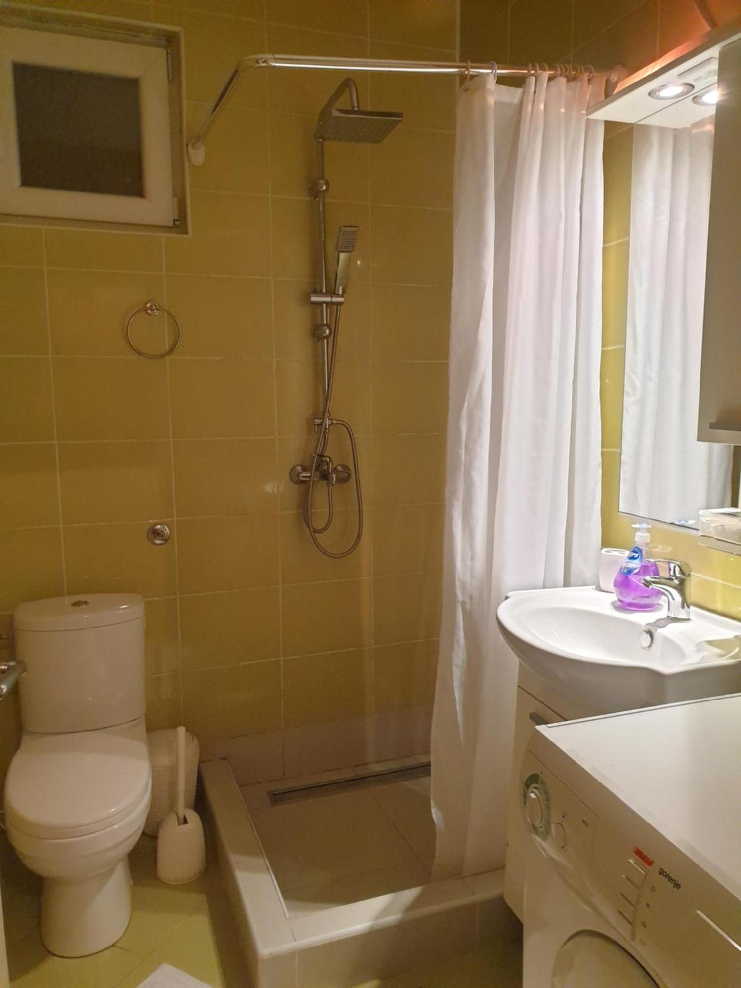 Novi Apartman 19 Foca Luaran gambar
